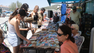 Foça kitap kulübünden köy,okul ve cezaevleri kütüphanelerine ücretsiz kitap bağışı