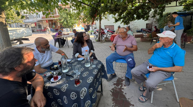 Hacıhaliller mahallesini ziyaret eden İyi parti ilçe başkanı Aytaç'tan Gülşah başkana çağrı