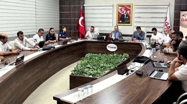 Kriz merkezinden yangın takibi
