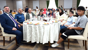 Müdür Aktaş bir yürek,bir yuva,bir gelecek kahvaltısına katıldı