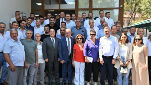 Muhtarlardan başkan Dutlulu'yu talep ve öneri yağmuruna tuttu