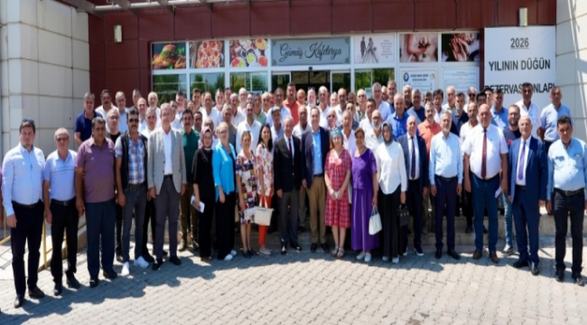 Muhtarlarla bir araya gelen başkan Dutlulu istek yağmuruna tutuldu