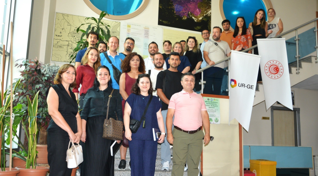 Salihli'de düzenlenen yeşil dönüşüm farkındalık eğitimine 19 firma katıldı