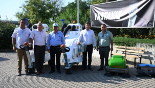 Salihli'de temizlik filosuna fil araçları da katıldı