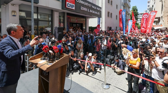 Soyer'e sahip çıkan CHP lideri Özel"hiçbir kardeşimi satmadım,Tunç kardeşimi de satmam" 