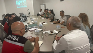 Toplantıda kuru üzümde problemleri önlemek için iş planı çıkarıldı