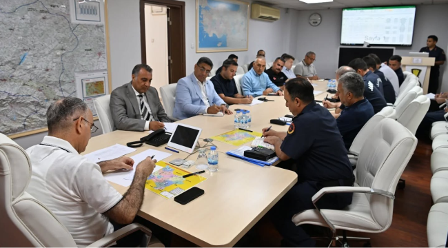 Toplantıda yangın önleyici tedbirler ve hızlı müdahale ele alındı