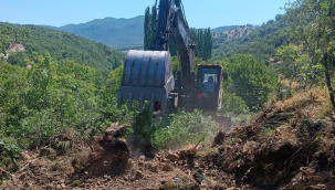 Ulaşıma 51 yıldır kapalı olan Demirci Kayaköy arazi yolu açılıyor