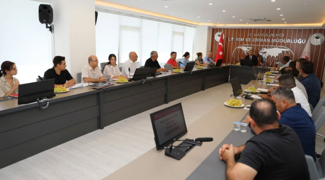 131 kişiden oluşan 'üzüm rekolte tahmin komisyonu' toplandı