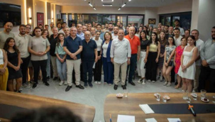 Aydın'daki CHP'li belediye başkanları Kuşadası'nda bir araya geldi