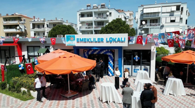 Emekliler lokalinde çay 5 TL kahve 10TL