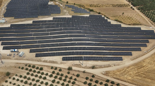 Güneş enerji santrali panel montajları tamamlandı