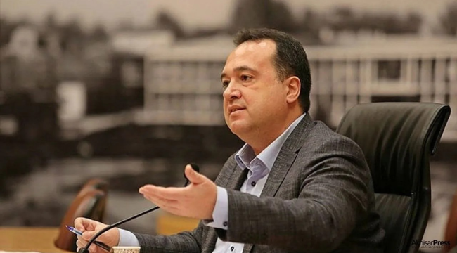 İddiaları tek tek yanıtlayan başkan Dutlulu''meclis üyeleri başkanı kandırmış''