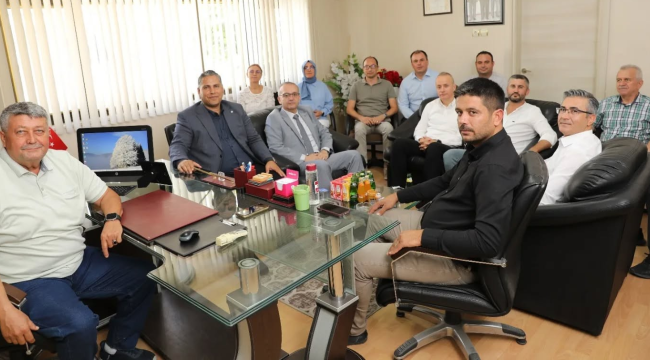 Müdür Karayılan, başkan Okur'u ziyaret etti.