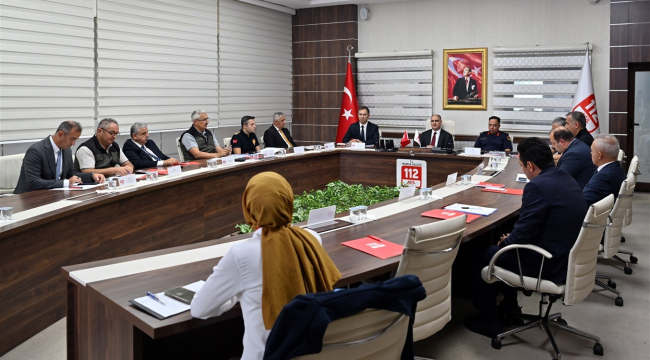 112'nin başı asılsız çağrılarla belada