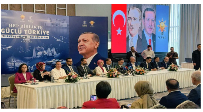 Aile ve sosyal hizmetler bakanı Manisa'da