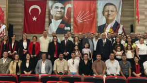 Alaşehir'de Raşit Köşlü CHP ilçe başkanı seçildi