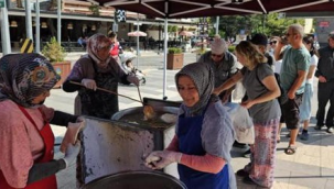 Balıkesir'de depremlerin bitmesi için lokma hayrı
