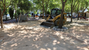 Başkan Balaban Ahmet Kaya parkındaki çalışmaları denetledi