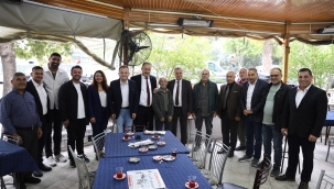 Başkan Balaban'ın esnaf ziyareti