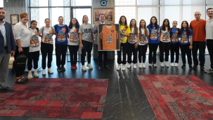 Başkan Dutlulu'ya ziyaretçi akını