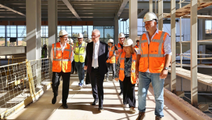 Başkan Özgener, Güzelbahçe kampüsü şantiyesini ziyaret etti