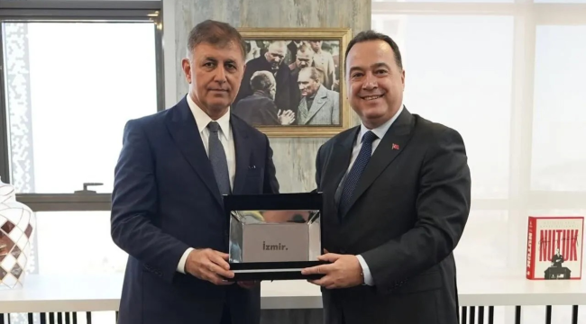 Başkan Tugay Manisa'da