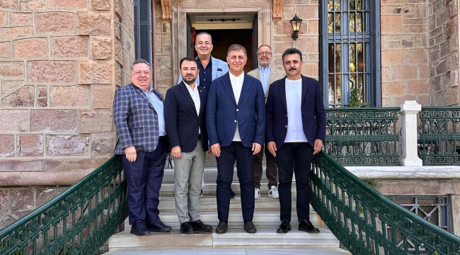 Başkan Tugay Midilli'de festivale katıldı