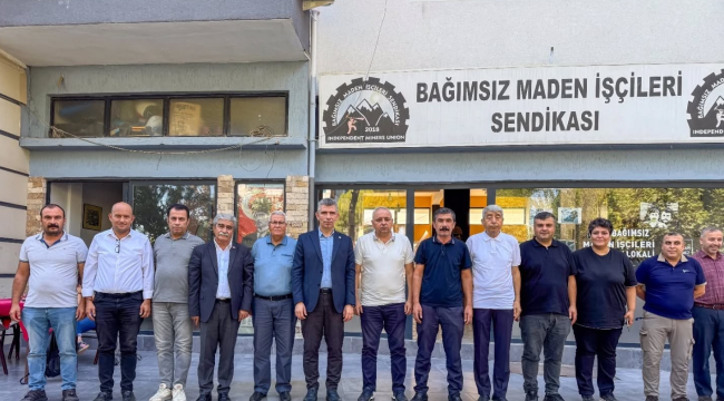 CHP heyeti Soma'da sendikaları ziyaret etti