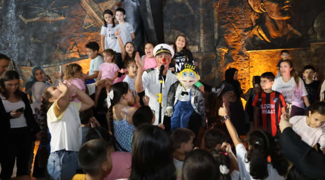 Çocuklar 'hayat sokakta' etkinliğinde doyasıya eğlendiler