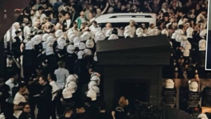 DEM Parti ve TİP üyeleri CHP İstanbul binasına ulaşmaya çalışıyor