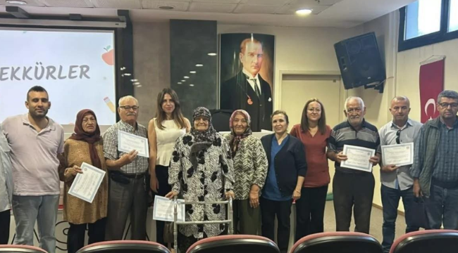 Diyabet okulu mezunları diplomalarını aldı