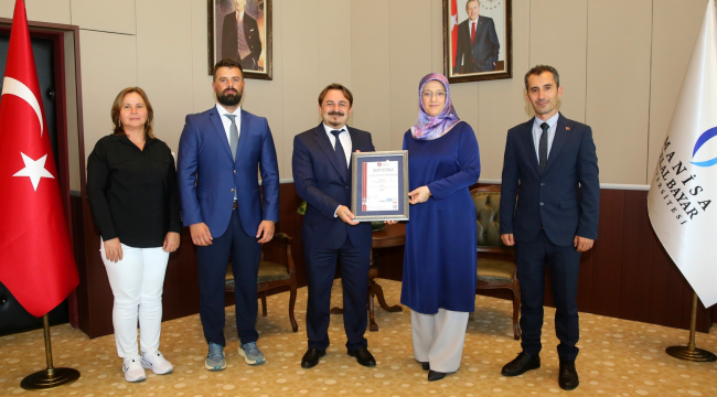 MCBÜSEM ISO 9001:2015 kalite belgesi aldı
