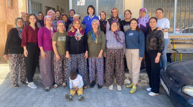 Muhtar eşleri kadın buluşmasında mahalle sorunlarını tartıştı