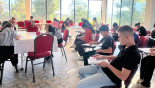 Öğrencilere belediyeden ücretsiz deneme sınavı