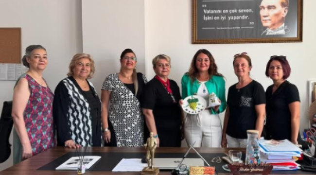 S.S. Manisa merkez tarımsal kalkınma kooperatifi yönetim Arslan'ı ziyaret etti