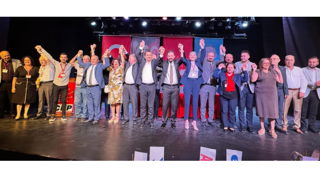 Şehzadeler CHP'de Özkösemen güven tazeledi