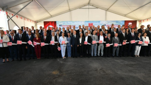 TBB 114 belediyeye 115 araç teslim etti