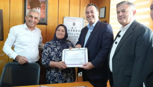 Yılın kadın girişimcisi ve yılın çırağı ödülleri verildi