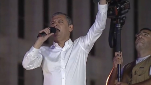 Zeytinburnu'ndan halka seslenen Özgür Özel'korkuyu evde bıraktık' çıkışı!