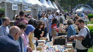6.İzmir kitap fuarı Kültür Park'ta açıldı