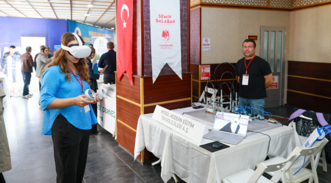 Akademisyenler öğrencilere yeşil geleceğin mesleklerini anlattı