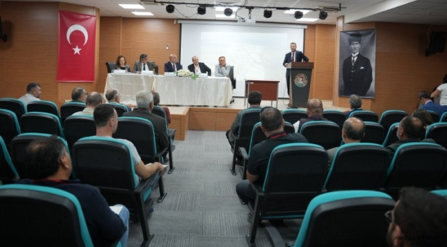 Akhisar zeytin ihtisas OSB'de genel kurul yapıldı