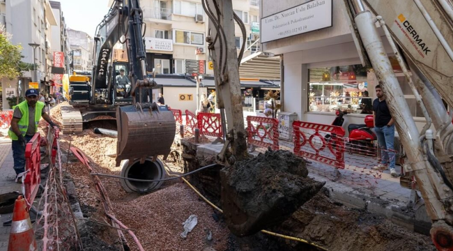 Alsancak'ta 250 milyonlu atık su ve yağmur suyu hattını ayrıştırama yatırımı başladı