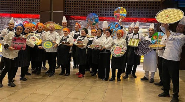 Antalya'da şeflerden Cumhuriyet bayramı'na özel sofra