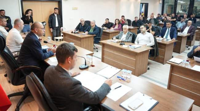 Bakanlık elektrik izni vermedi,370 sokak hayvanı barınakta karalıkta kaldı