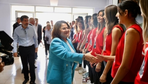 Başkan Gençay galip gelen sporcuları kutladı