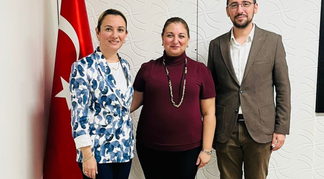 Başkan Mutlu Şehzadeler ilçe sağlık müdürünü ziyaret etti