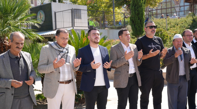 Başkan Turgut eş zamanlı düzenlenen "Gazze için sessiz çığlık" etkinliğine katıldı