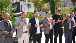 Başkan Turgut eş zamanlı düzenlenen "Gazze için sessiz çığlık" etkinliğine katıldı